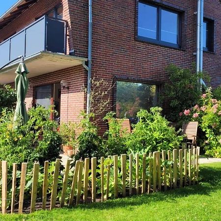 Ferienwohnung Seestern - Haus Seeschwalbe Schillig Eksteriør billede
